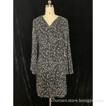 Black V-Neck Long-Sleeved Skirts For Women
